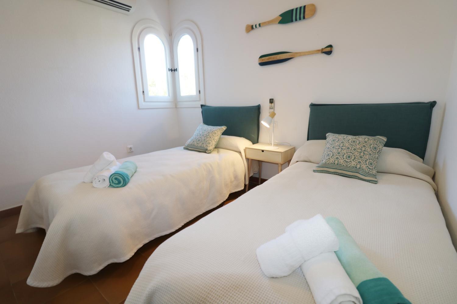 Villa Las Marinas - 4, Con Piscina Privada Y A 5 Minutos De La Playa อาเรนาล เดน กาสเตล ภายนอก รูปภาพ